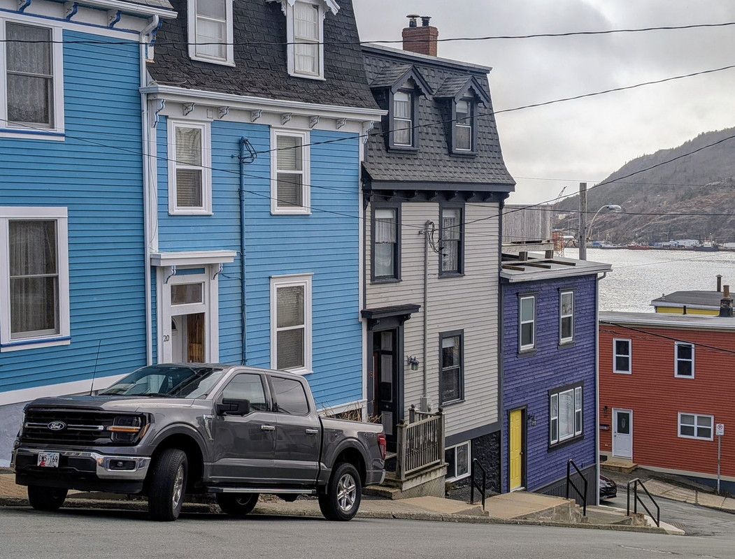 PXL_20250421_120306677.MP~2