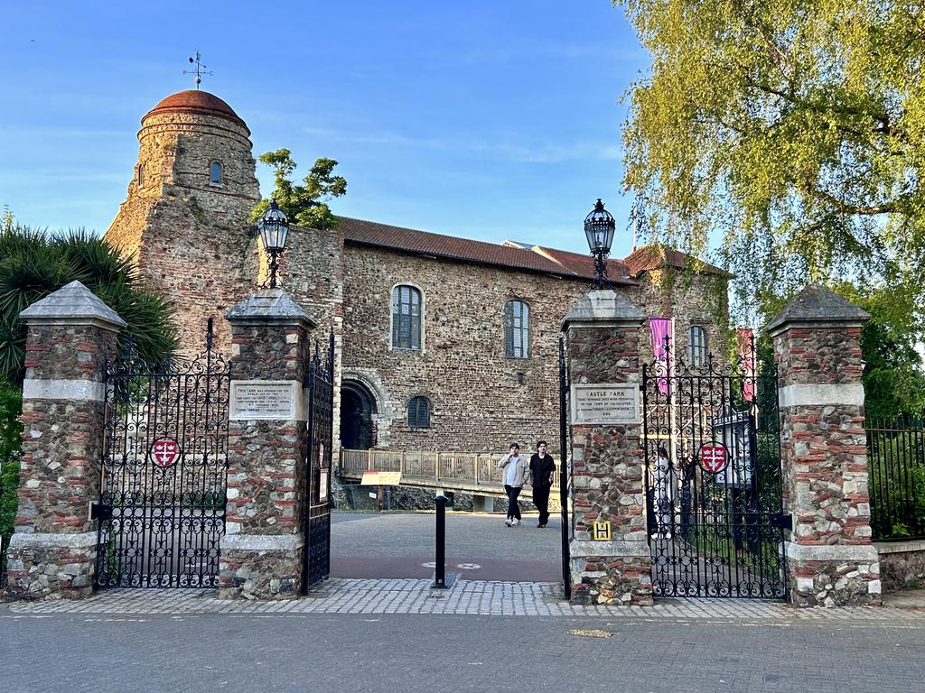 Пёстрая лента. Путешествие по сельским дорогам Англии в мае 2025 г.