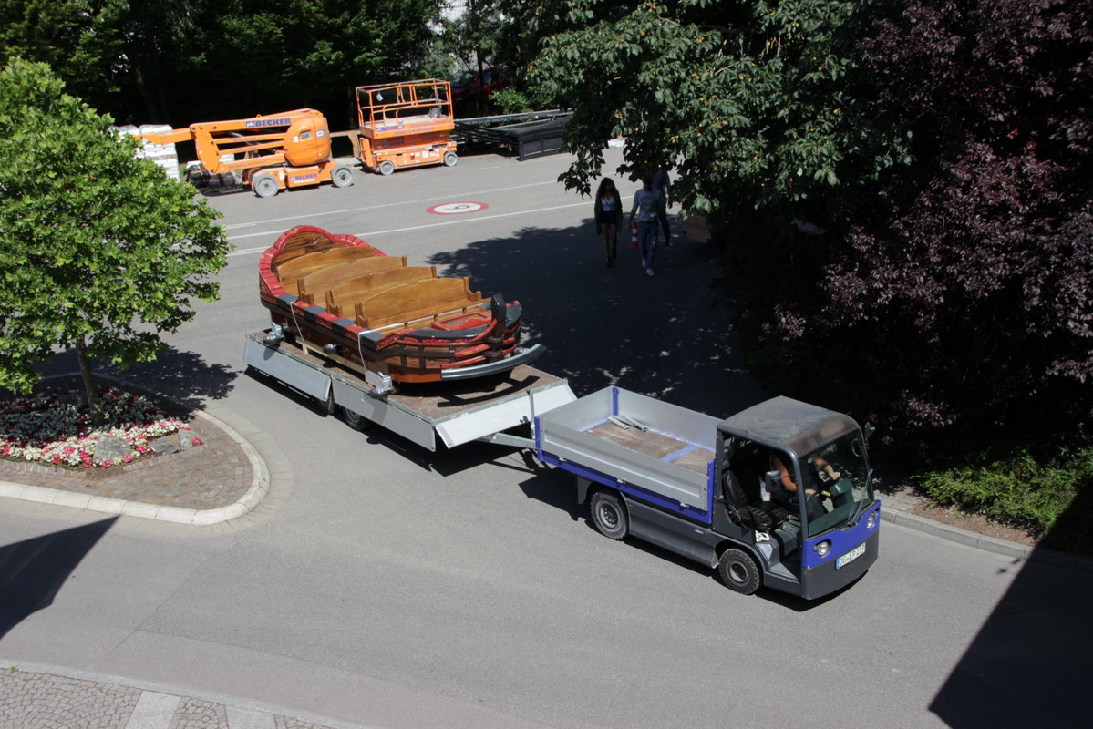 F33238B4-BF84-41E2-A0BE-D6D97A6E1612