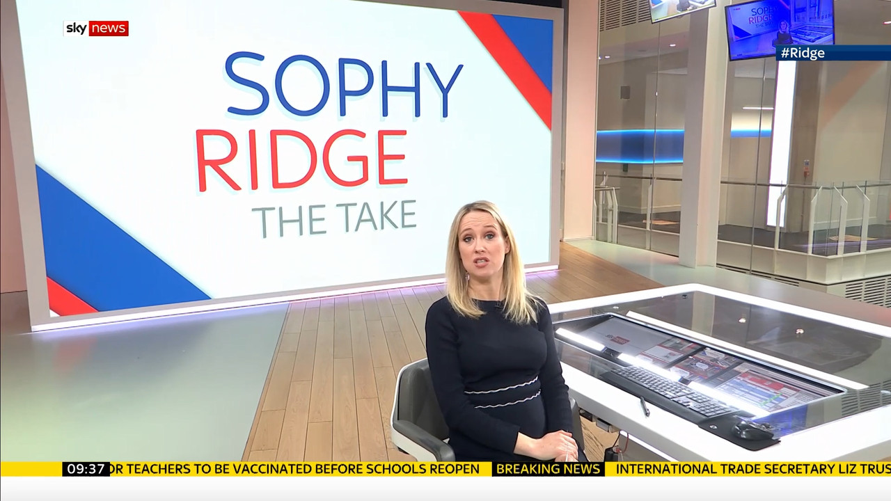 01.31 - 08.30.00 - Sophy Ridge On Sunday. The host invites special gu..._001.ts_snapshot_25.56.355
