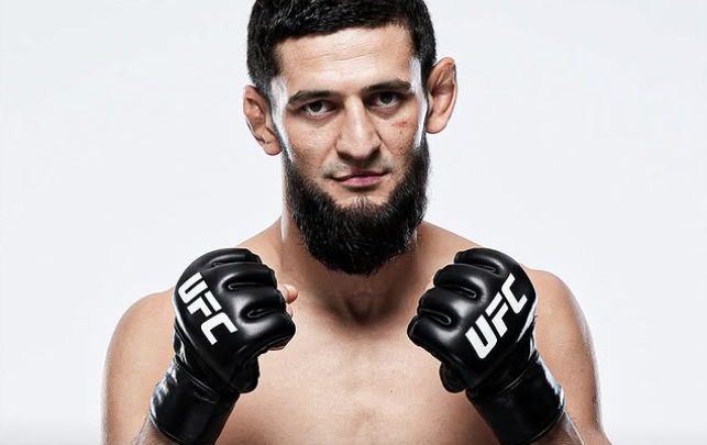 Хамзат Чимаев избягва тилпи от хора, за да се не разболее преди UFC 319