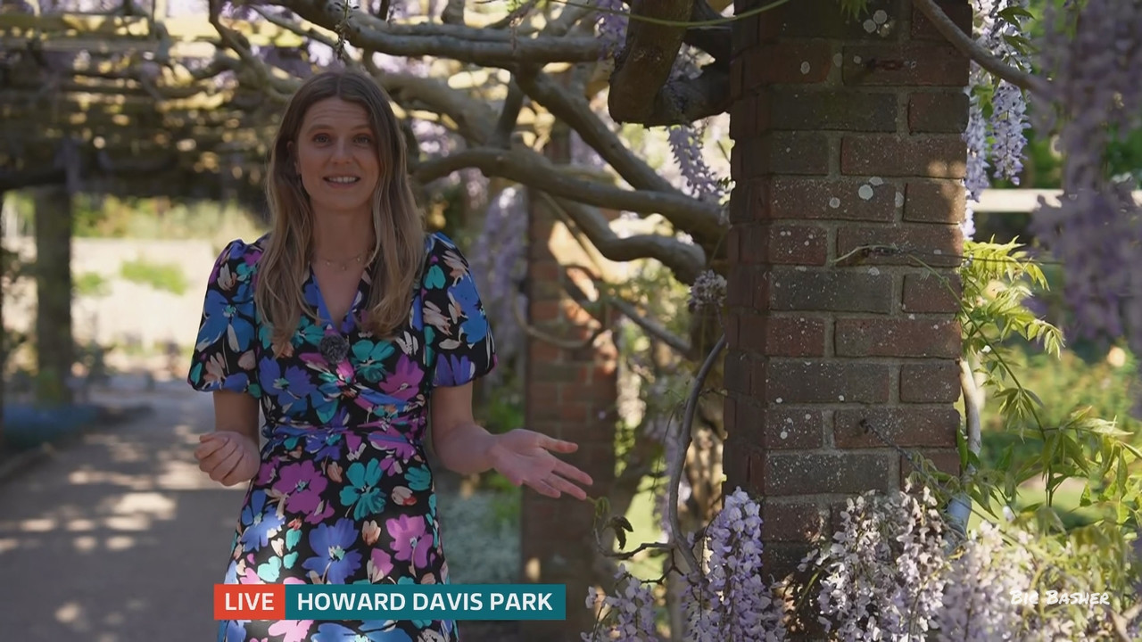 04 27 18 00 00 ITV News Channel TV Weather ts snapshot 26 01 698