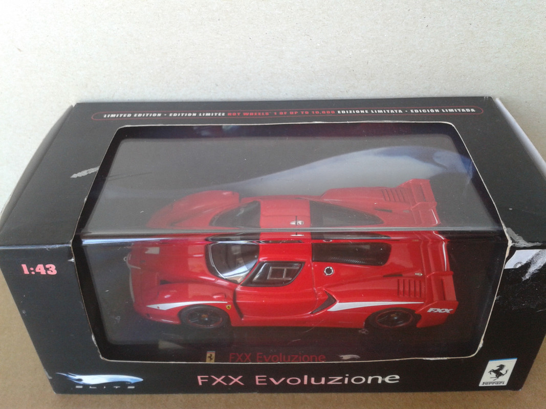2008 Ferrari FXX Evoluzione (Hot Wheels Elite) (1)
