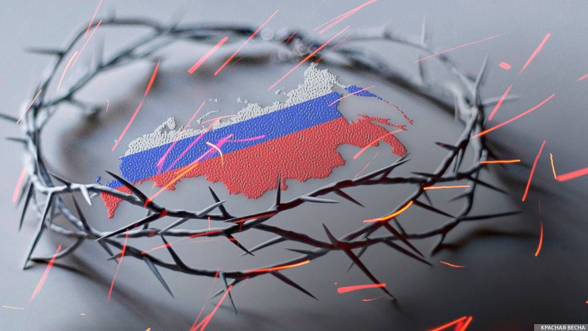 Influencers de Rusia destruyen sus bolsos Chanel en protesta contra la marca