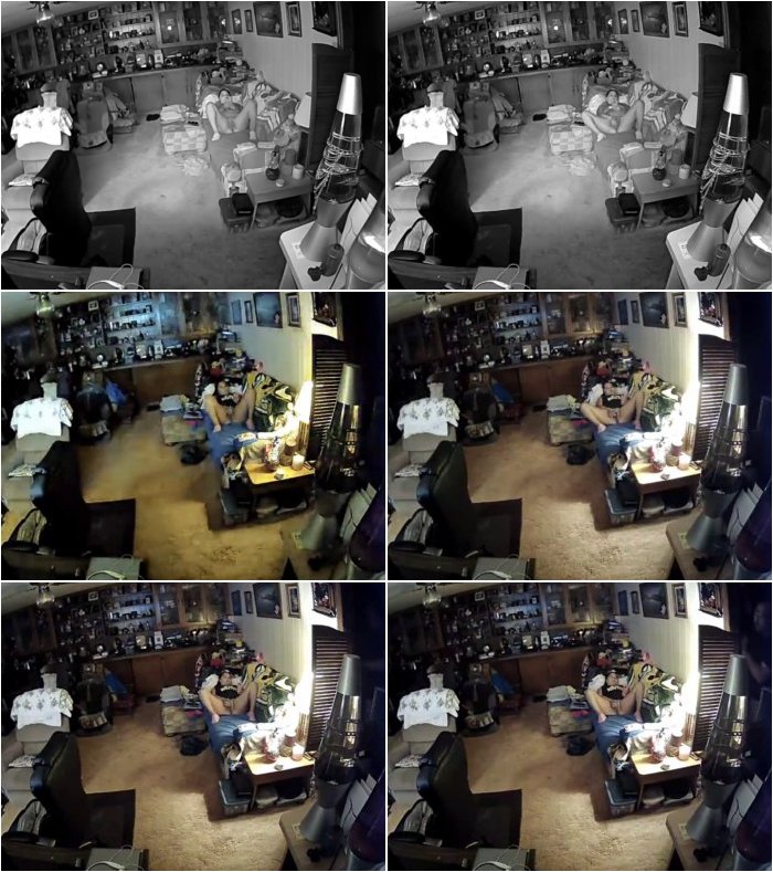 [Image: spy-cam-3.jpg]