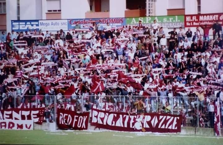 440179079_458704376505563_1232876386547796381_n