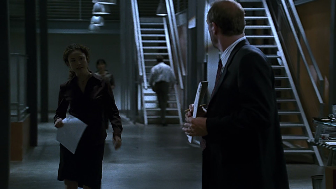 24 (2001) - S02E01 - Day 2 800 A.M. - 900 A.M. (1080p BluRay x26