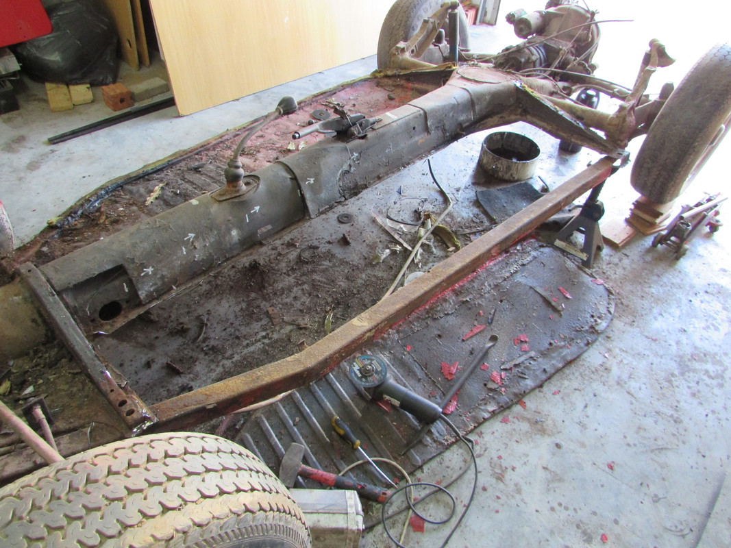 Chassis strip down for pans(1)