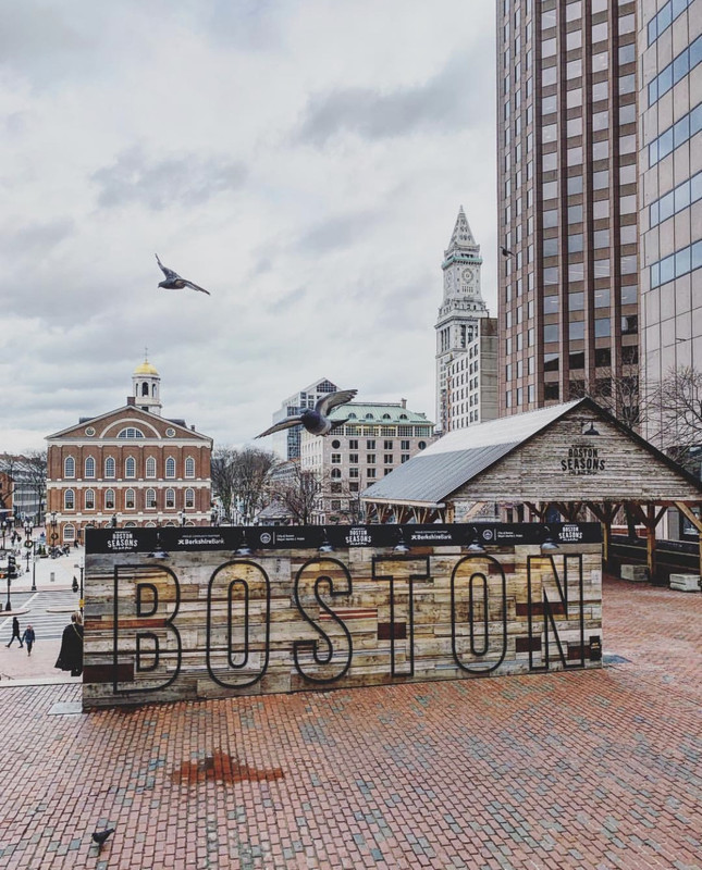 E74AB600-573B-4AB2-BF6A-7A5D9D9CF67A