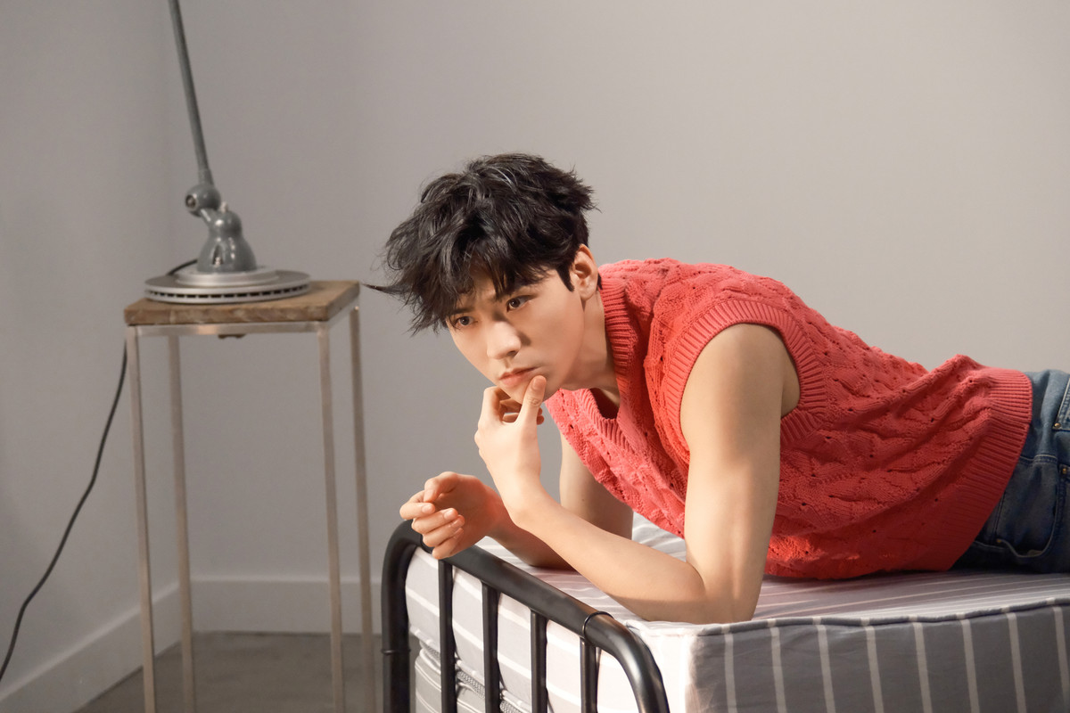 006DurXoly1he3q3ep6v1j35yo3z4he0