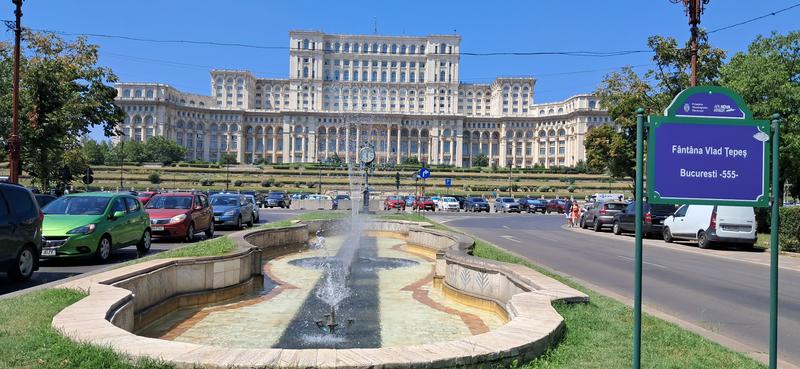 Palacio del Parlamento, Museo de historia nacional de Rumania y museo municipal - Bucarest: Le petit Paris de l’est (10)