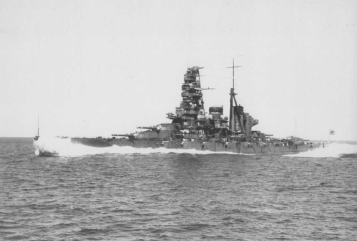 1280px-Haruna_1934