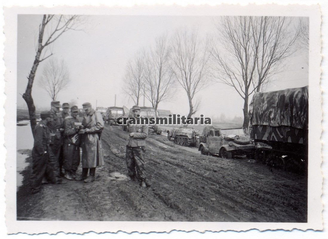 Skijäger VW Kübelwagen Kettenkrad RSO Tarnung in