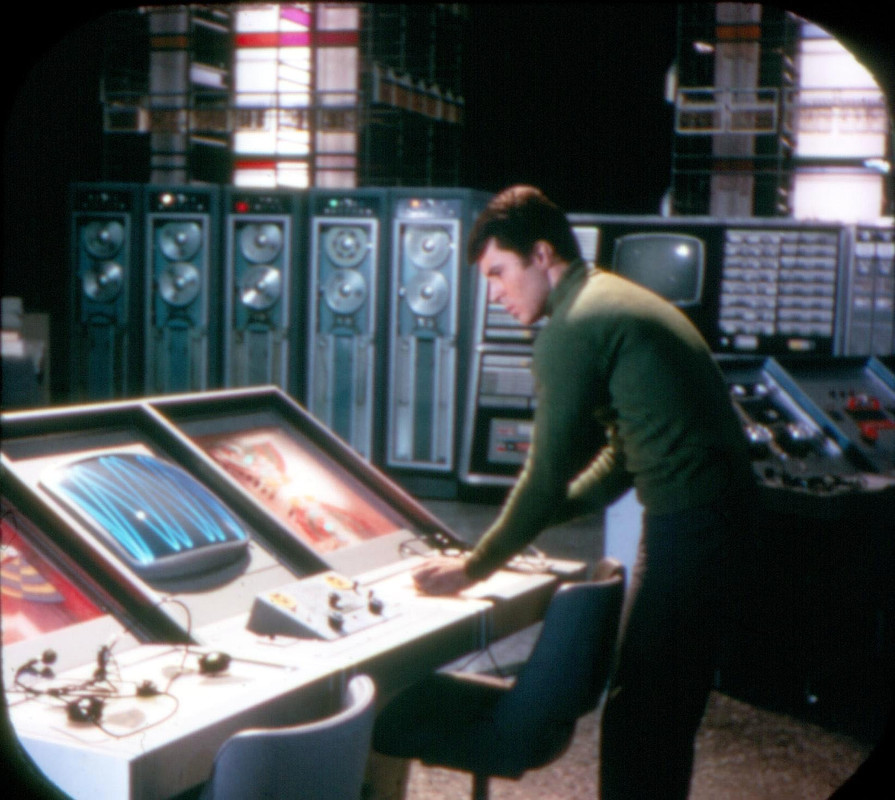 04 Tony sets controls