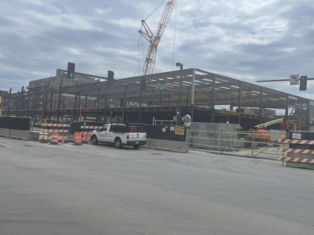 3748C17C-C005-4AC2-99D4-603F7433A949