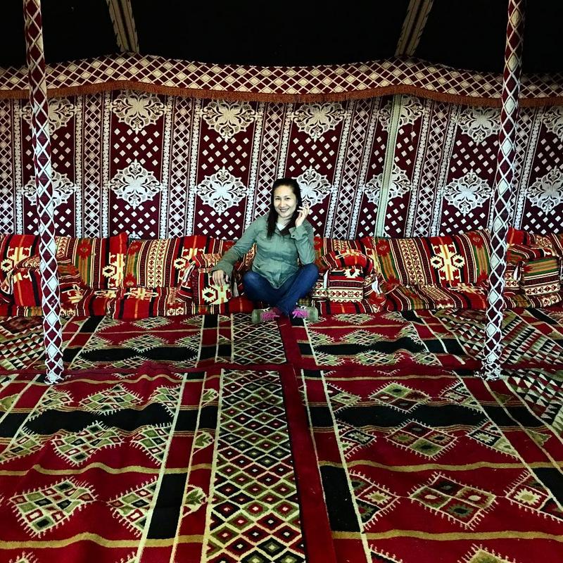 Ilustrasi gelar karpet