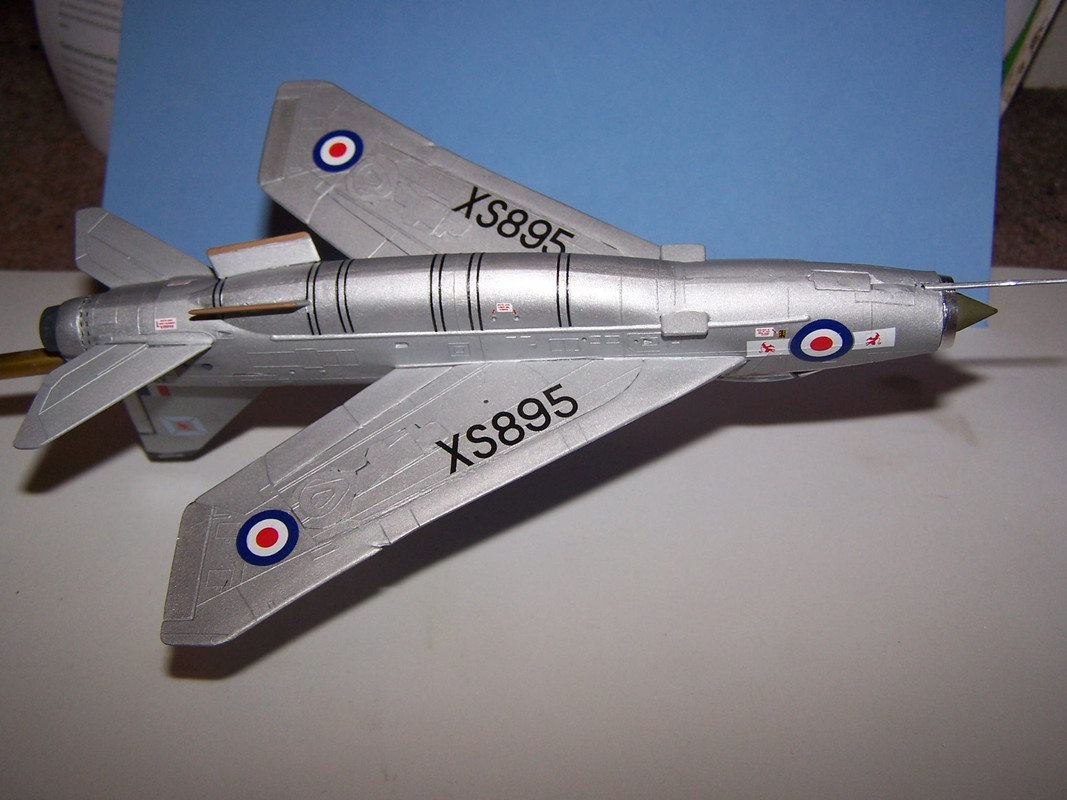 Revell_Lightning_U