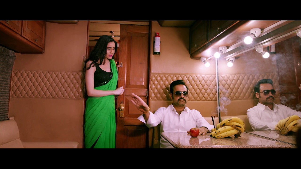 Shakeela-2020-Hindi-Multi-WEBRip-1080p-x264-AVC-AAC-2ch-mkv-0001