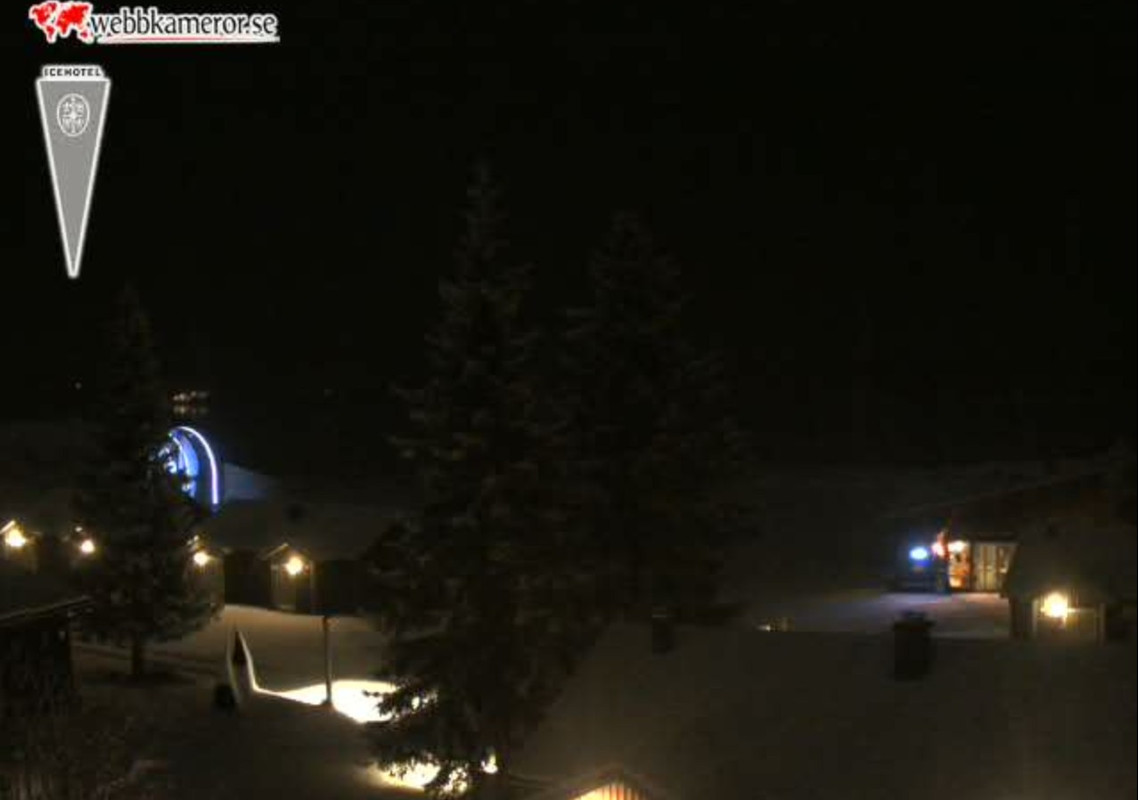 first snow ice hotel 21 10 2025