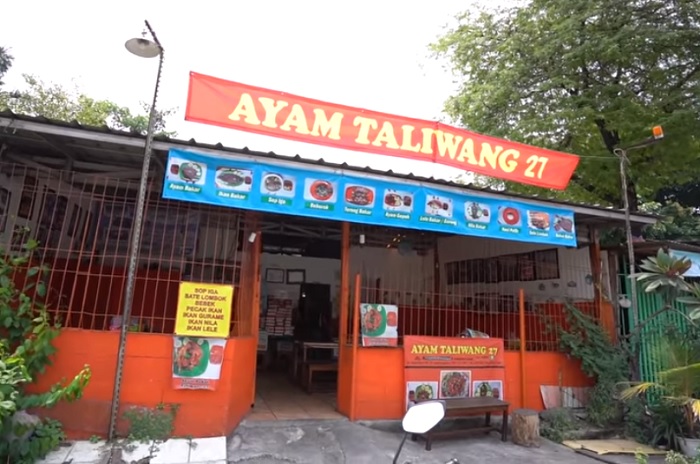 Ayam Taliwang 27 di Kebon Jeruk, Kota Jakarta Barat, DKI Jakarta.