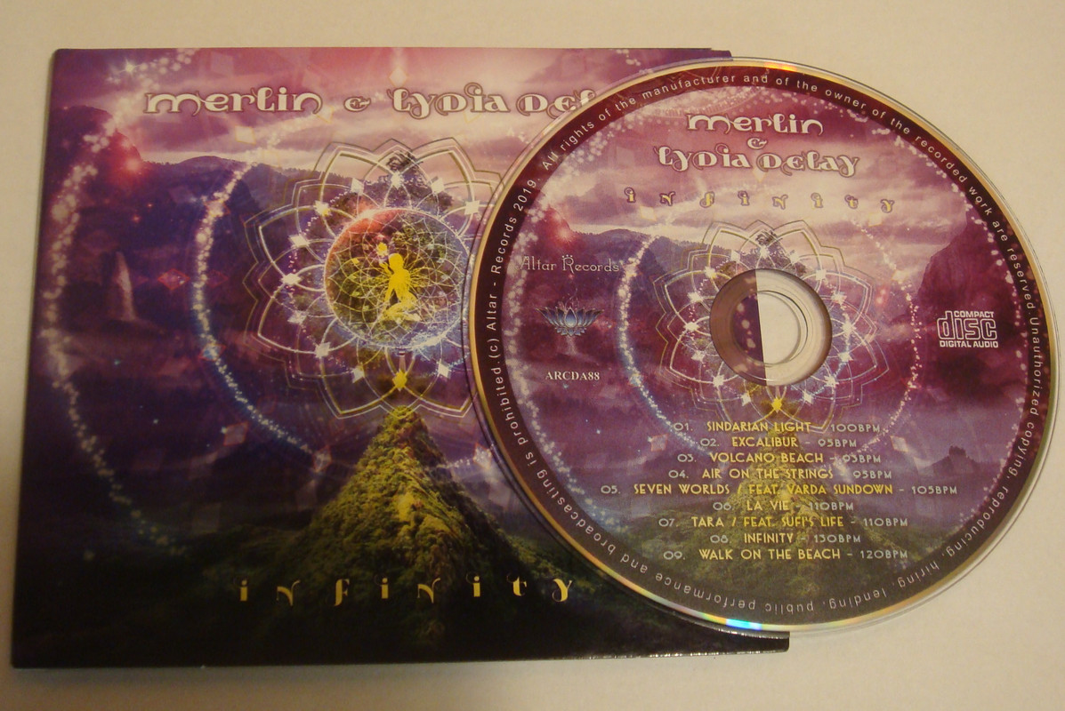 Merlin & Lydia Delay - Infinity (2019) .mp3 -255 Kbps