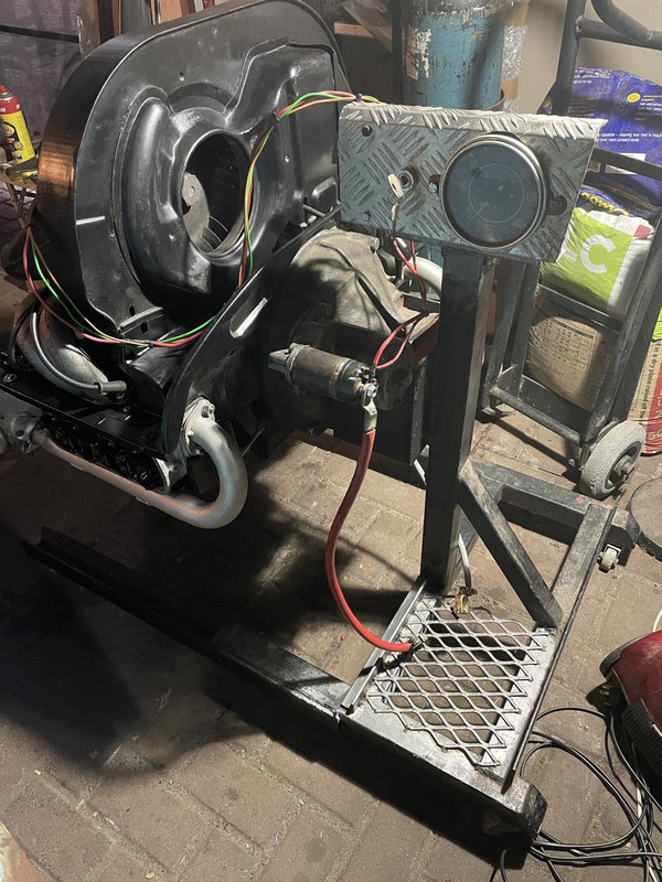 0308BACE-21D3-4567-BCAE-5C213375F0BC