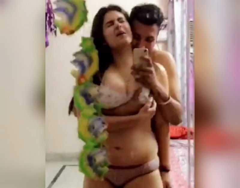 Boyfriend rubbing her boob and taking video nude