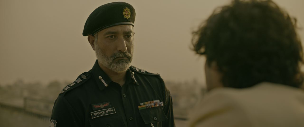 Extraction.Tyler.Rake.ITA.ENG.2020.2160p.NF.WEBRip.DD 5.1.HDR.x265-MeM.mkv_snapshot_00.26.57_[2020.0