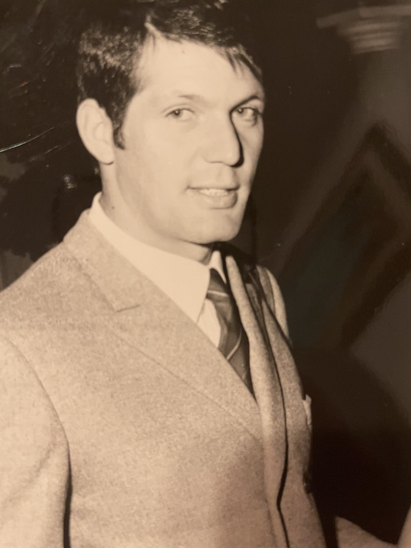 3DE9093F-A4BA-4667-8698-630910BBD86B