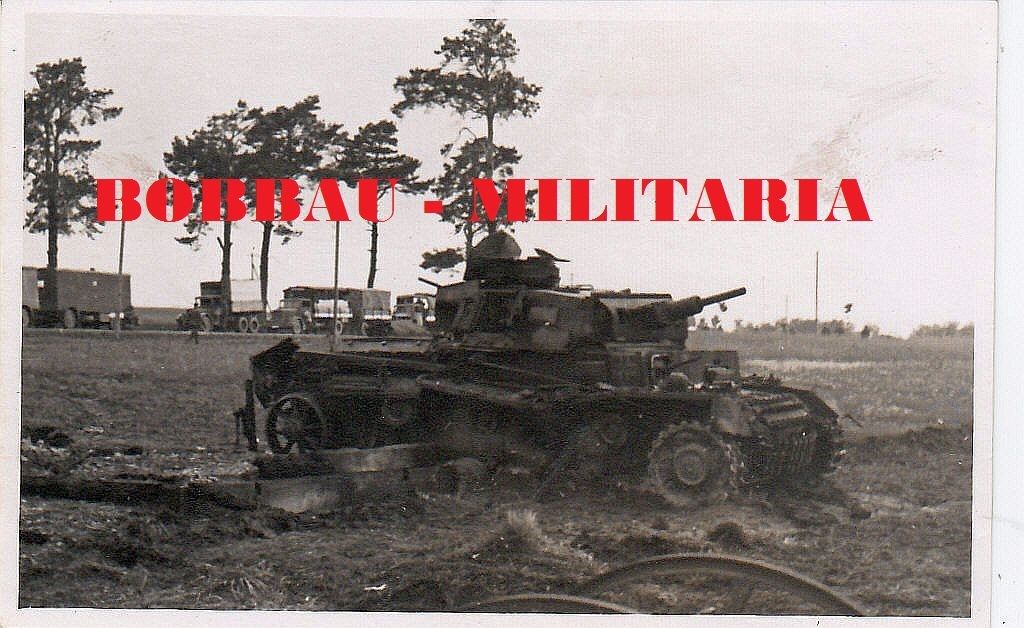 Ukraine 1941 zerstörter Panzerkampfwagen III Pan