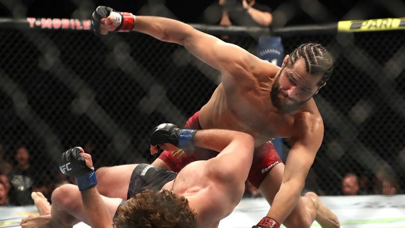 Масвидал за Бен Аскрен: Той е в мозъчна смърт от коляното ми