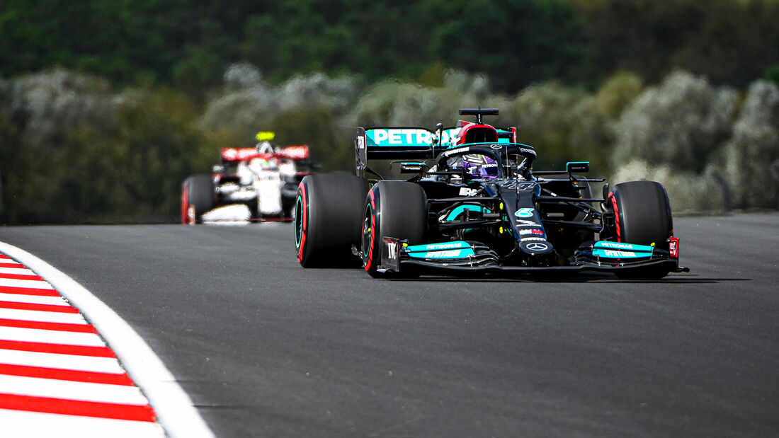 Lewis-Hamilton-Mercedes-Formel-1-GP-Tuerkei-Istanbul-8-Oktober-2021-169Gallery-7e395e87-1839423