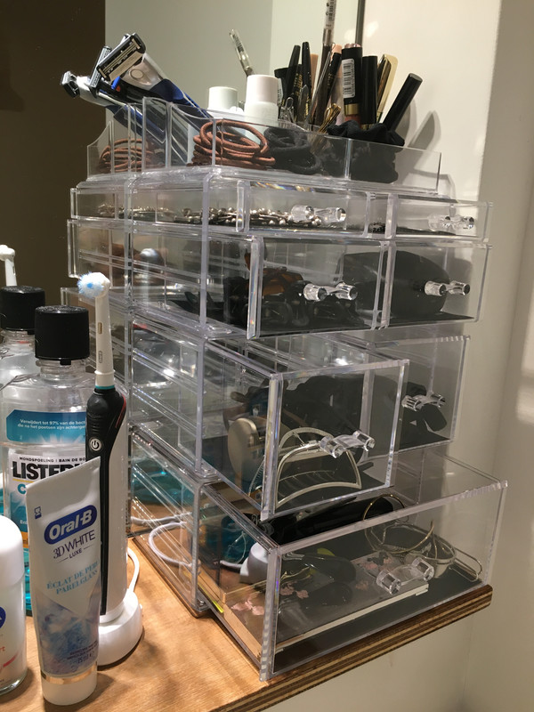 F95A25AE-6351-4AEE-B422-8830EF97A5D9