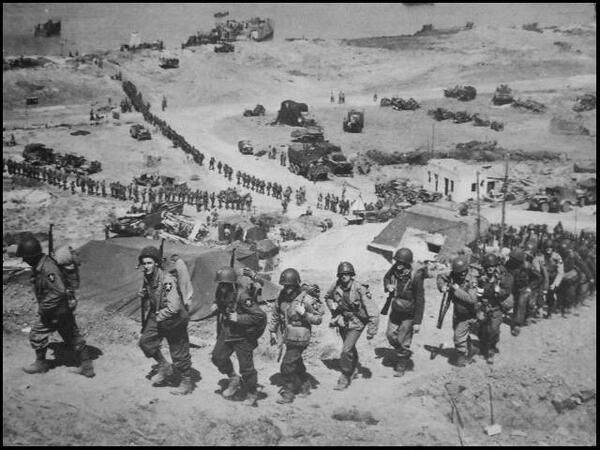 00-Omaha-Beach-June-1944.jpg