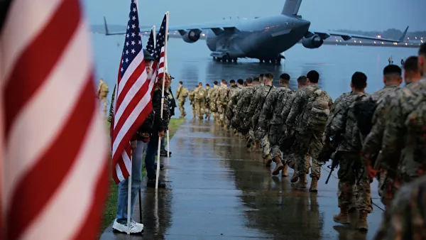 Kodėl USA kareiviai užmušinėja vienas kitą ?