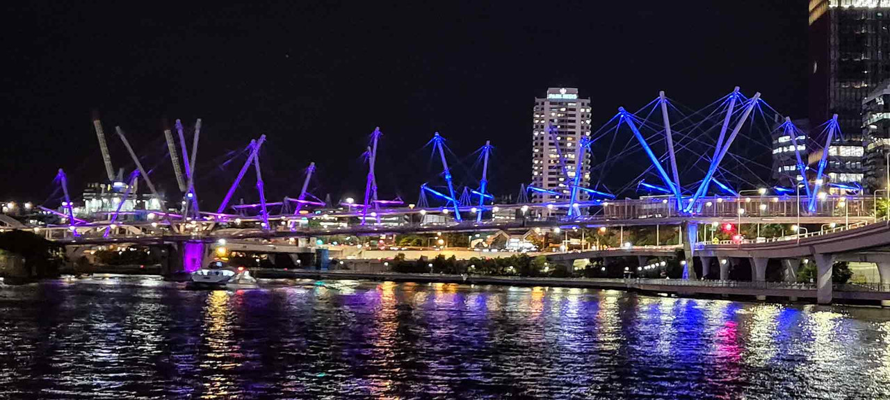 Kurilpa Bridge