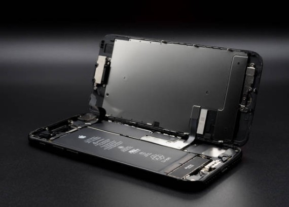 Phone-Repair-Service-7.jpg