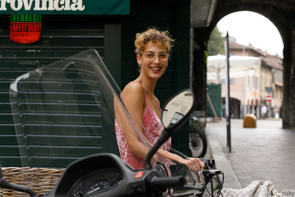 full_015_1220001334267715