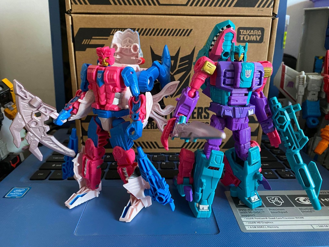 Transformers-Generations-Selects-Tentakill-Overbite-7