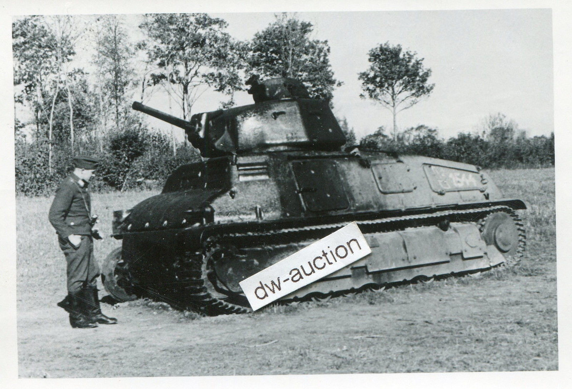 Frankreich , ausgebrannter französischer Panzer 