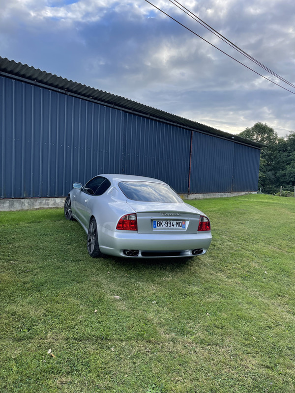 16F27AF3-827B-4CE5-A809-3ED7E6CFFB76