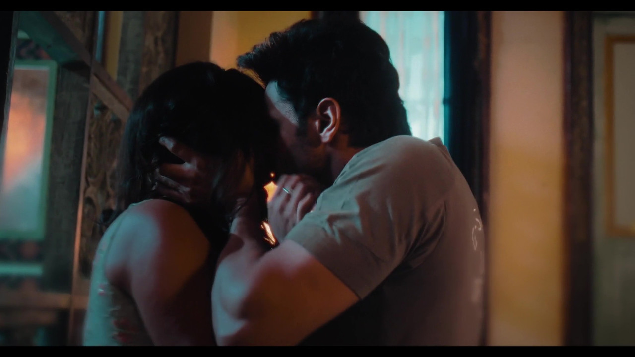 vlcsnap-2025-04-16-23h19m31s362