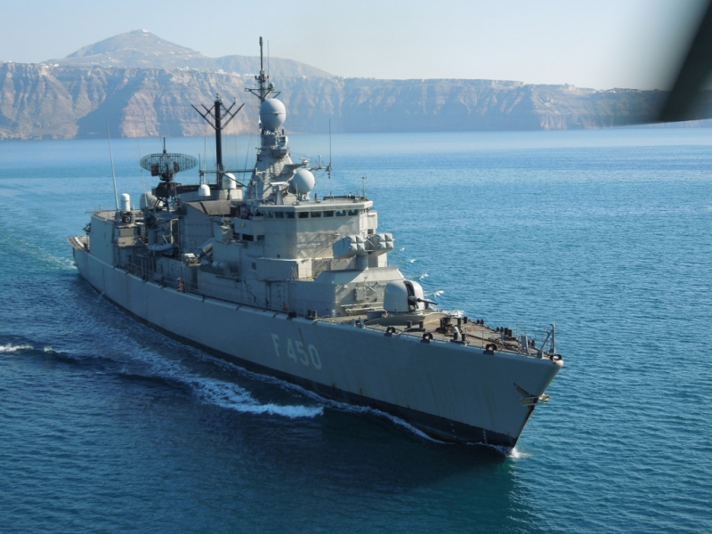 santorini-2-520208b5712c8a4d05008736d45f70fd