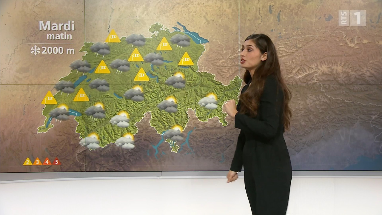 2022-01-03_19_55_RTS1_Meteo.mp4_snapshot_10.36.836