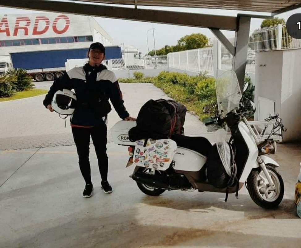 X Hi Hao de Korea voltan pel mon amb  una 80cc (2)
