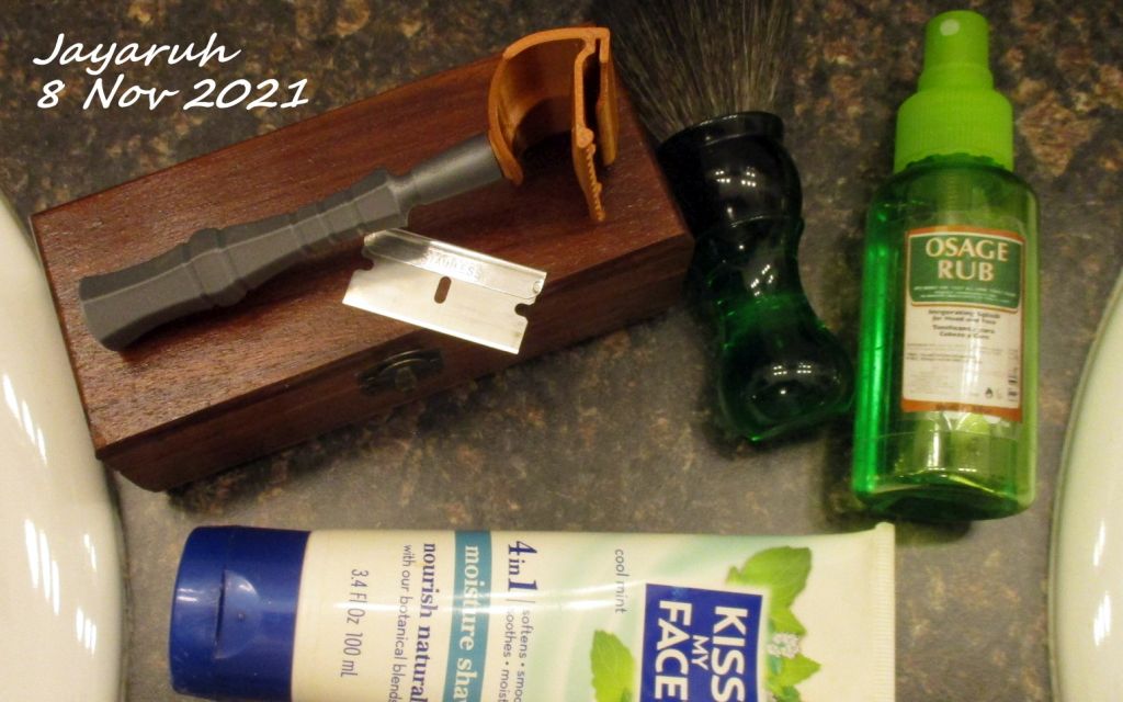 [Image: sos211108.jpg]