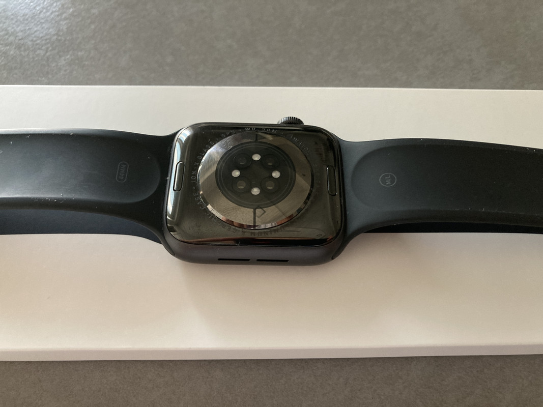 0404065A-79AC-456D-AA1C-E00AB0F16FF2