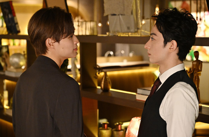 LOVE-IS-LIKE-A-POISON-01-A