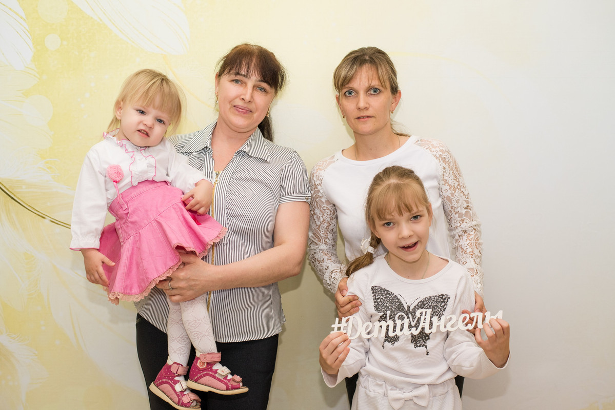 44ABC7EC-131F-4F66-AFB0-A7704DD6A3CF