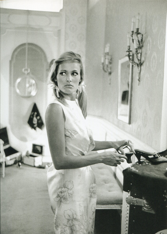ursula_andress_c72